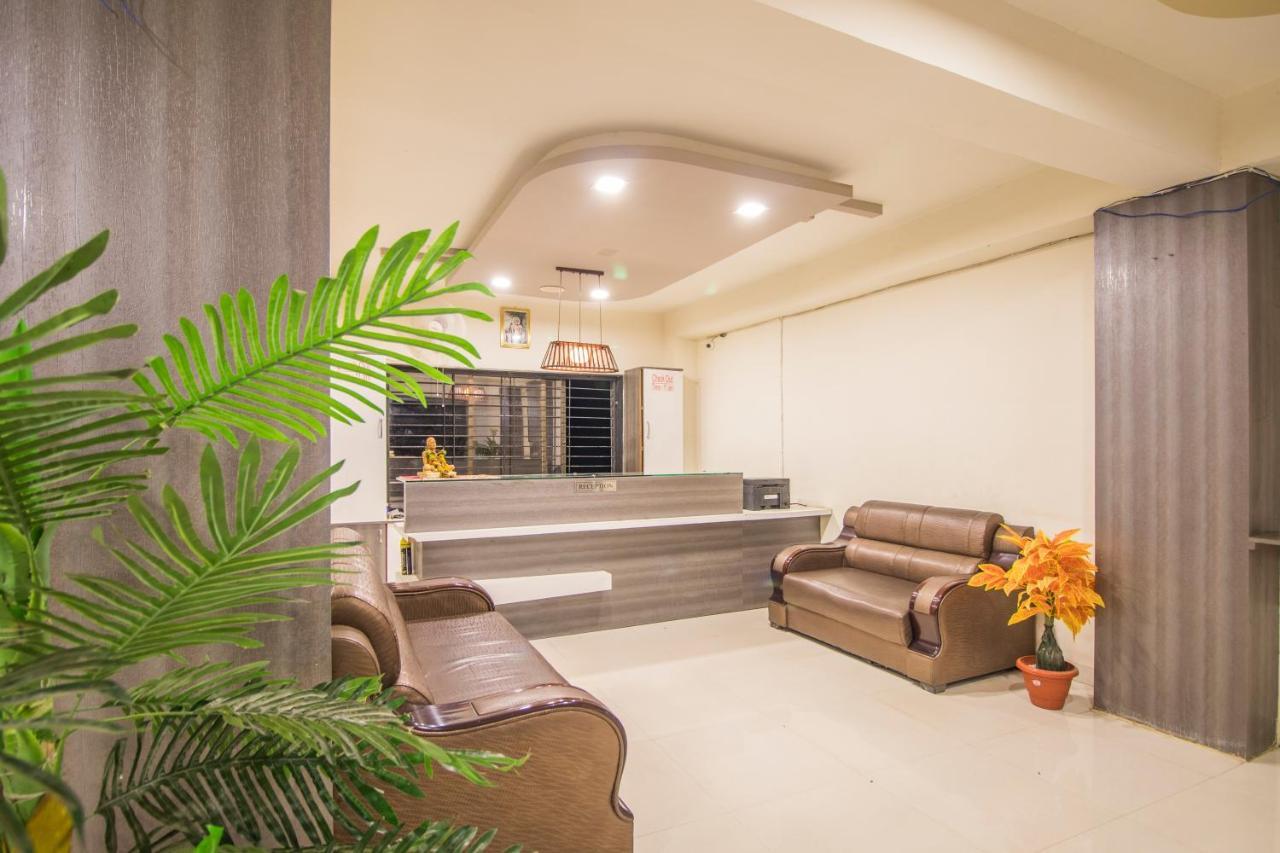 Hotel Yogiraj Palace Shegaon Exterior photo
